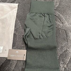 Lazuli Label Moss Green & Charcoal Gray Contour Shorts BUNDLE NEW Size Small